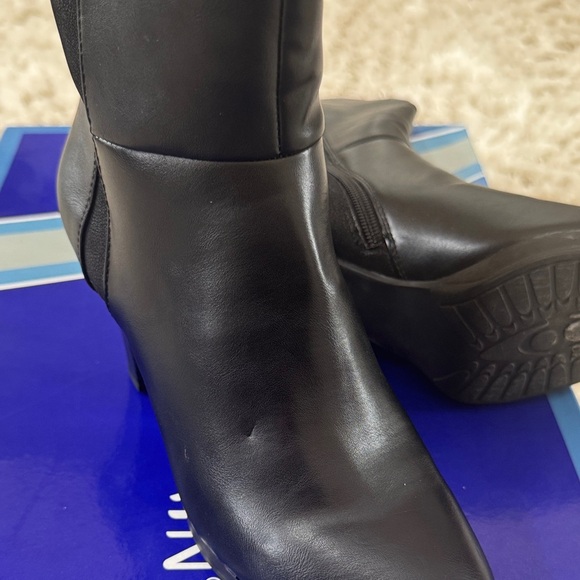 White Mountain - size 6- Elegant Black Knee-High Women's Boots✨NIB✨ - Picture 9 of 9